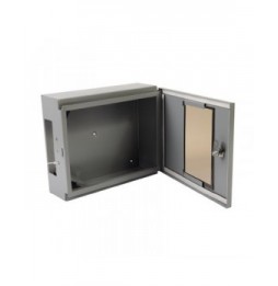 Syscom SYG058R00E Gabinete SYSCOM GPS con...