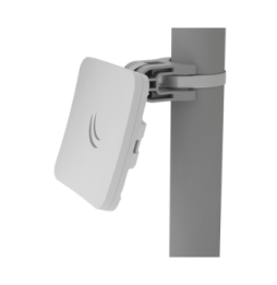 MIKROTIK QMX (QM-X) Adaptador basico de montaje para poste